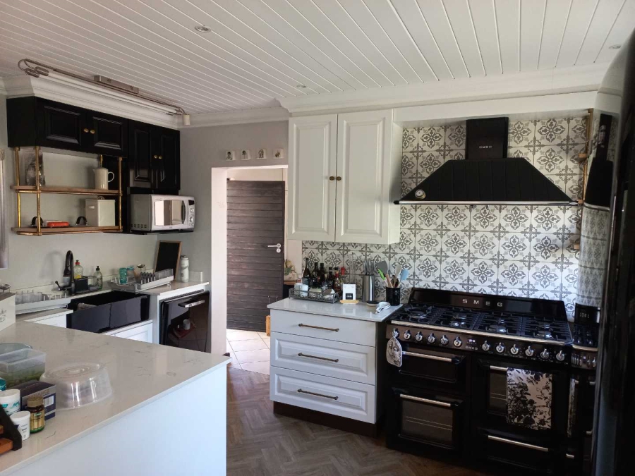 5 Bedroom Property for Sale in Keidebees Northern Cape